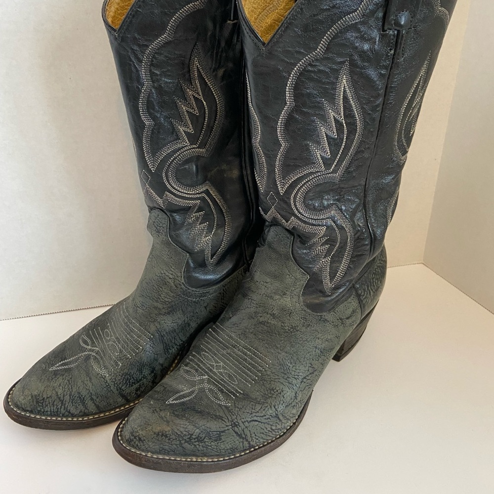 Tony Lama cowboy boots size 7D black